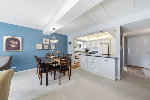 4500 W 93rd Street 1A, Oak Lawn, IL 60453
