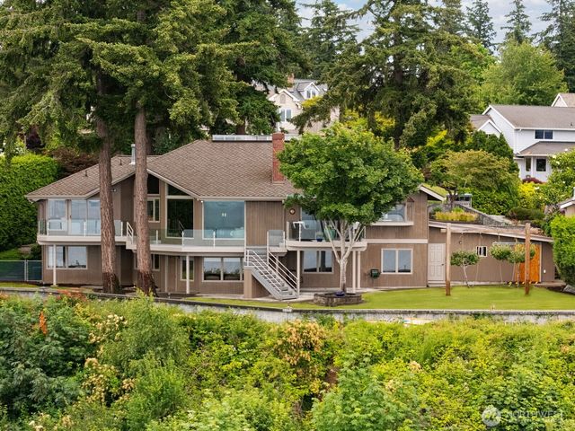24 Shorewood Drive, Bellingham, WA 98225