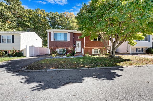 62 Legion Drive, Pawtucket, RI 02860