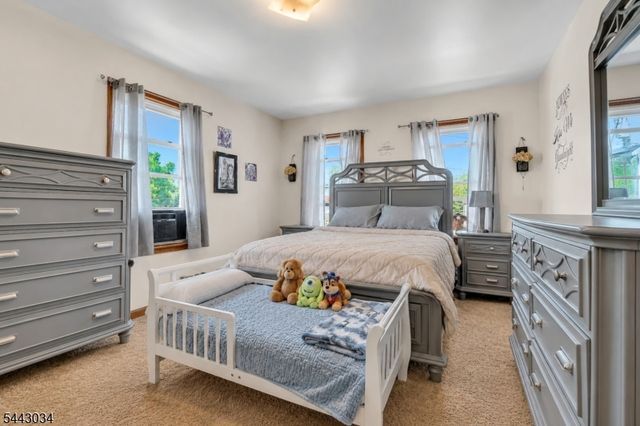 41 Dakota St, Manville Boro, NJ 08835