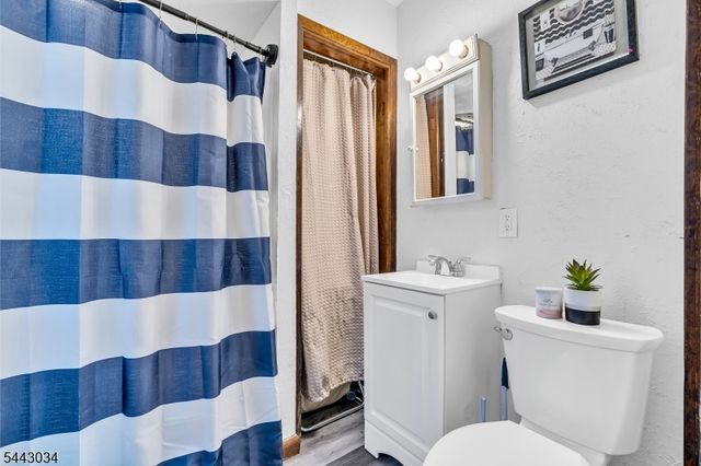 41 Dakota St, Manville Boro, NJ 08835