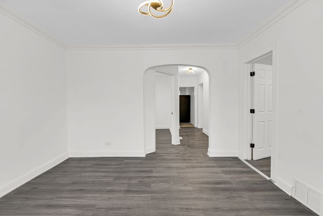 1032 W 103rd Place, Chicago, IL 60643