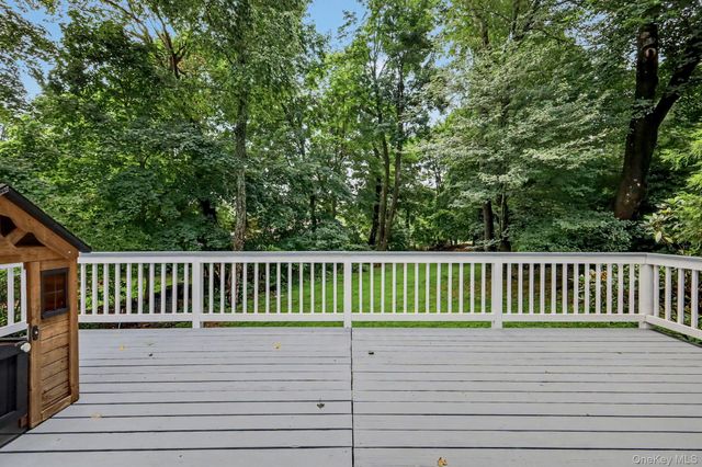 49 E Ridge Lane, Mount Kisco, NY 10549