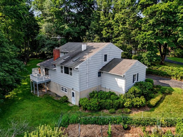 49 E Ridge Lane, Mount Kisco, NY 10549