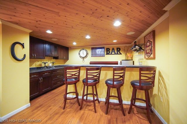 3447 W Maple Street, Evergreen Park, IL 60805