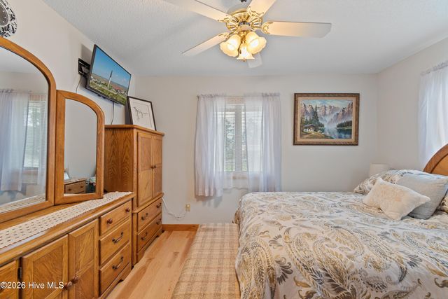 1160 Morehead Road, Southport, NC 28461