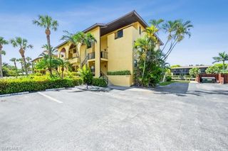 1400 Blue Point AVE # 207, Naples, FL 34102