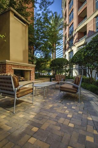1901 Post Oak Boulevard 3507, Houston, TX 77056