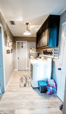 2382 N Fm 1743, Windom, TX 75492