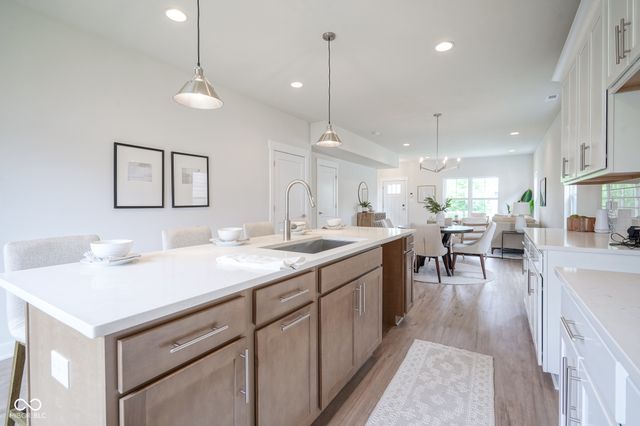 206 N Hamilton Avenue, Indianapolis, IN 46201