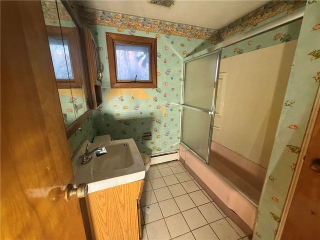 815 Sweetleaf Dr, Monroeville, PA 15146