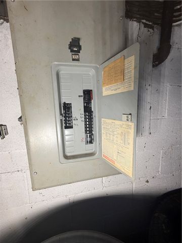 815 Sweetleaf Dr, Monroeville, PA 15146