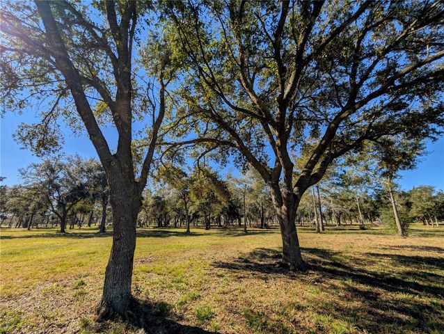 3724 County Road 326, Alvin, TX 77511
