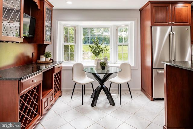 3115 SHADELAND DR, Falls Church, VA 22044