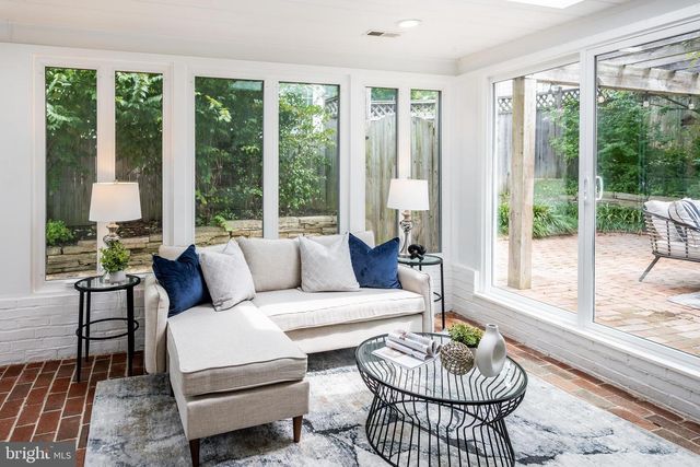 3115 SHADELAND DR, Falls Church, VA 22044