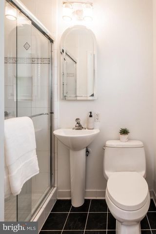 3115 SHADELAND DR, Falls Church, VA 22044