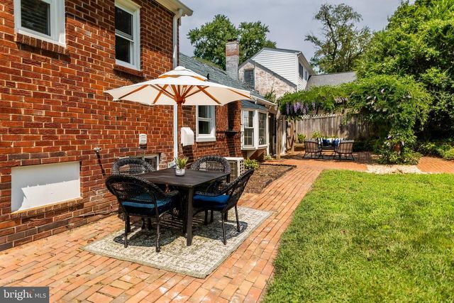 3115 SHADELAND DR, Falls Church, VA 22044