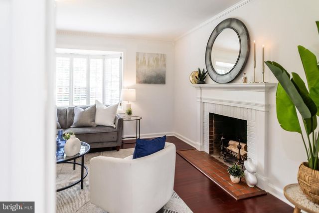 3115 SHADELAND DR, Falls Church, VA 22044