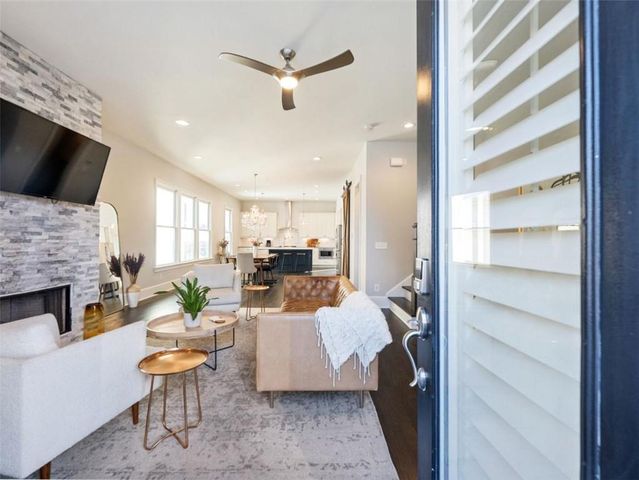 378 Bill Kennedy Way, Atlanta, GA 30316