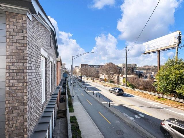 378 Bill Kennedy Way, Atlanta, GA 30316