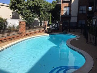 7025 Hemlock Avenue 104, Dallas, TX 75231