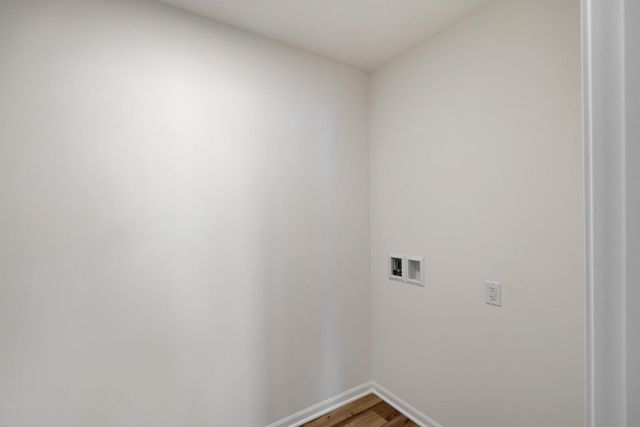 557 E 130th Lane, Crown Point, IN 46307