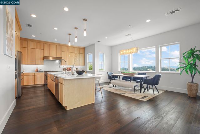 38 Fiddleneck Way, Orinda, CA 94563