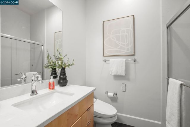 38 Fiddleneck Way, Orinda, CA 94563