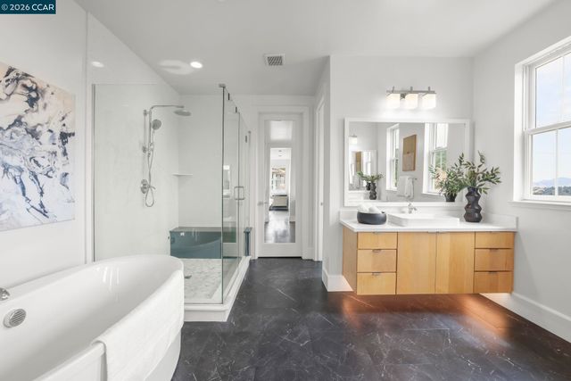 38 Fiddleneck Way, Orinda, CA 94563
