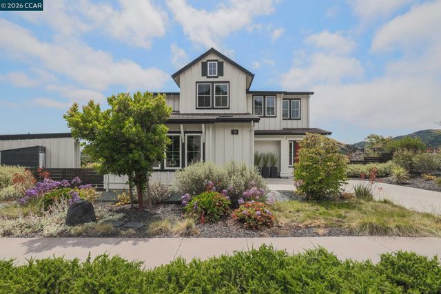 38 Fiddleneck Way, Orinda, CA 94563