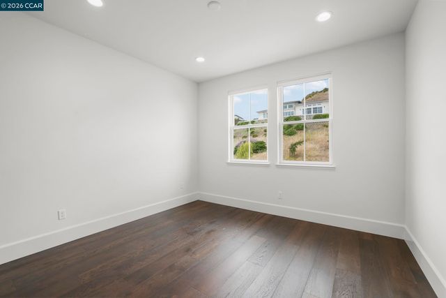 38 Fiddleneck Way, Orinda, CA 94563