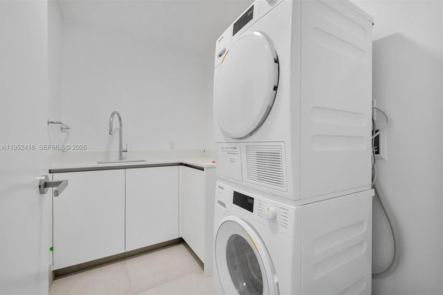 9221 E Bay Harbor 509, Bay Harbor Islands, FL 33154