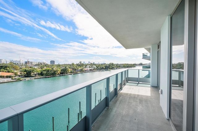 9221 E Bay Harbor 509, Bay Harbor Islands, FL 33154