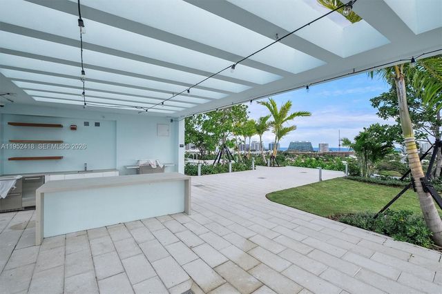 9221 E Bay Harbor 509, Bay Harbor Islands, FL 33154