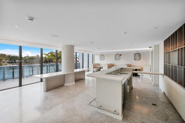 9221 E Bay Harbor 509, Bay Harbor Islands, FL 33154