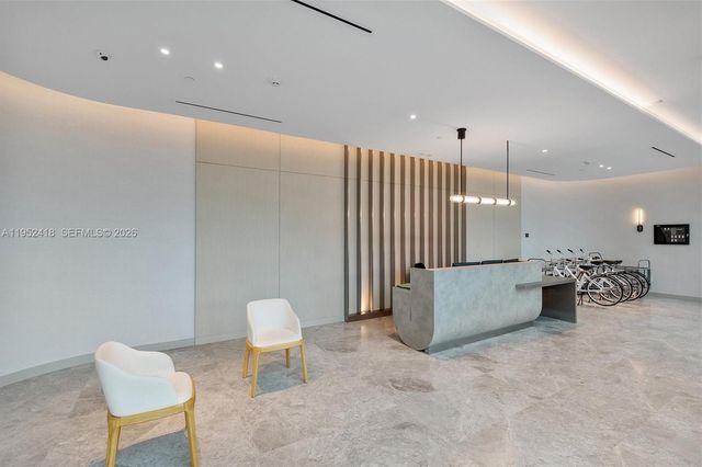 9221 E Bay Harbor 509, Bay Harbor Islands, FL 33154