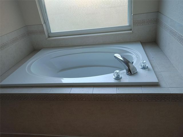 5398 OXFORD MANOR CIRCLE, Lakeland, FL 33810