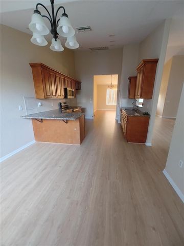 5398 OXFORD MANOR CIRCLE, Lakeland, FL 33810