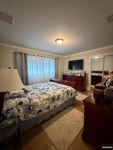 75 Charlton Avenue, Lodi, NJ 07644