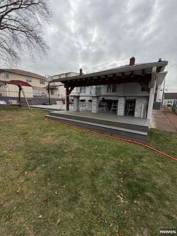 75 Charlton Avenue, Lodi, NJ 07644