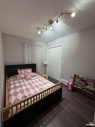 75 Charlton Avenue, Lodi, NJ 07644