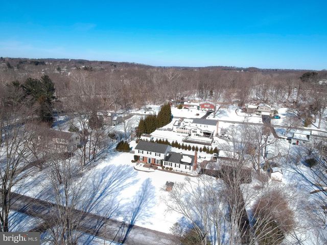 543 GREEN VALLEY RD, Langhorne, PA 19047