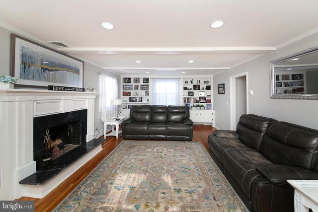 543 GREEN VALLEY RD, Langhorne, PA 19047