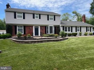 543 GREEN VALLEY RD, Langhorne, PA 19047
