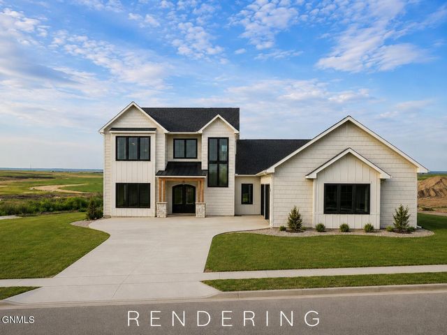 2626 Frisco Way, Bismarck, ND 58503