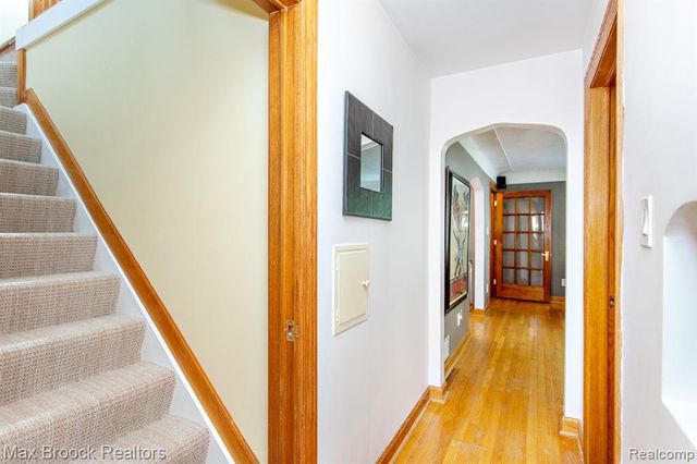 10564 Lasalle Boulevard, Huntington Woods, MI 48070