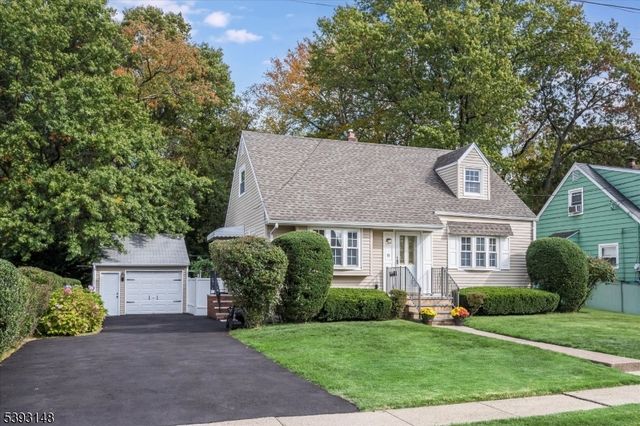 15 Andover Pl, Bloomfield Twp., NJ 07003