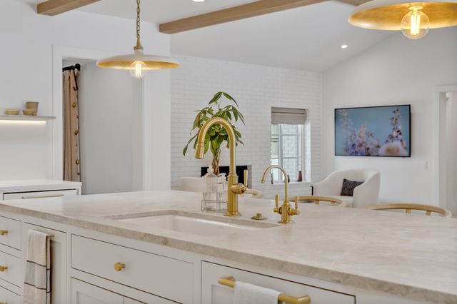 6625 Bob O Link Drive, Dallas, TX 75214