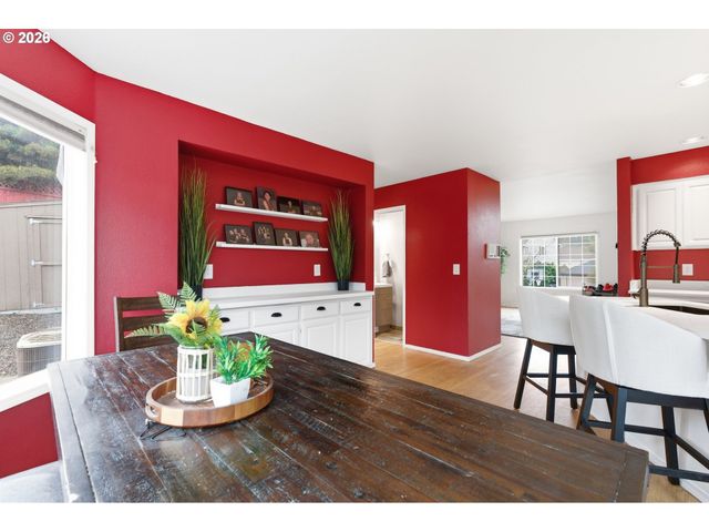 15410 Sw GULL Ct, Beaverton, OR 97007