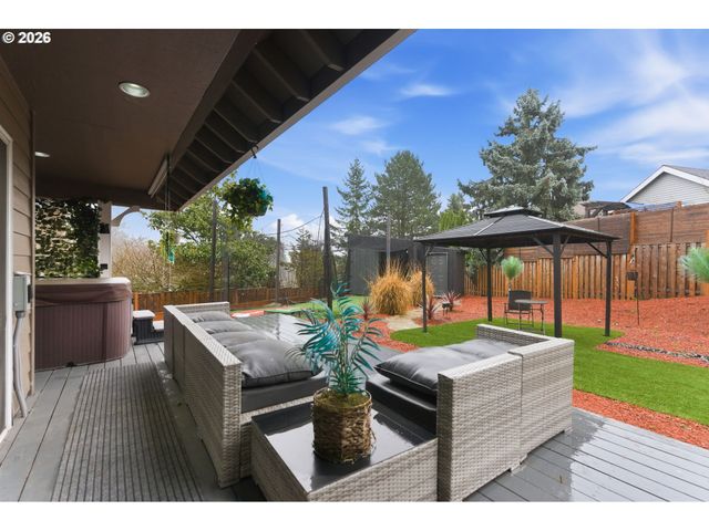 15410 Sw GULL Ct, Beaverton, OR 97007